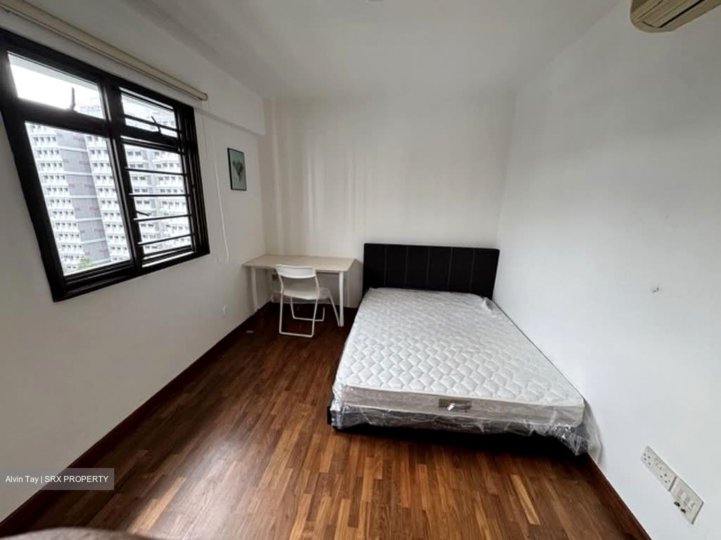 Blk 656C Jurong West Street 61 (Jurong West), HDB Executive #570563391